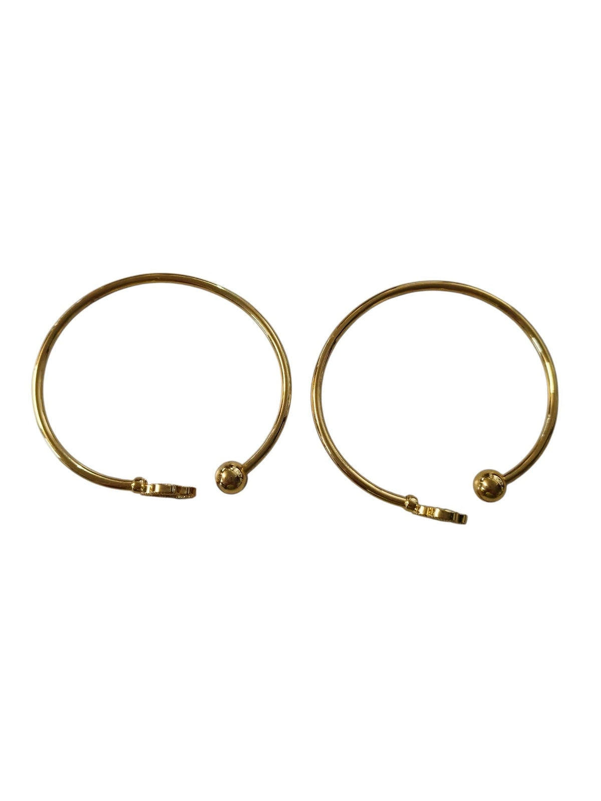 elektroniktrade Elegantes Schmuckset Goldfarben – Halskette mit Ring-Anhänger & Creolen für Damen elektroniktrade Switzerland