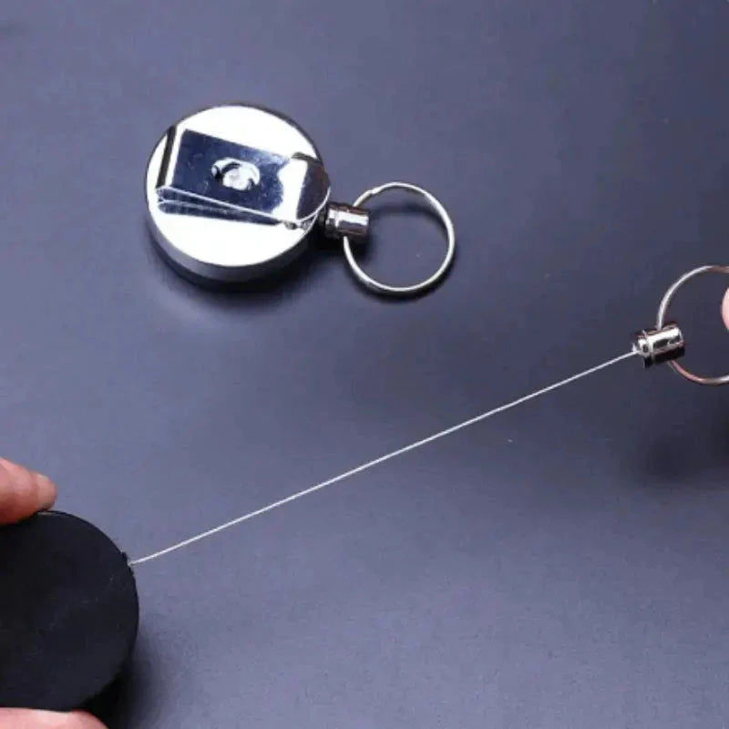 Elektroniktrade Robuster Einziehbarer Schlüsselanhänger mit Gürtelclip elektroniktrade Switzerland