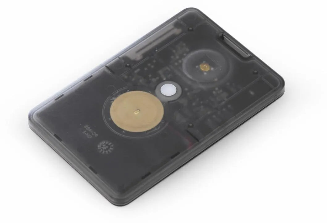 SenseCAP Card Tracker T1000-E, LoRaWAN, GNSS, WiFi, Bluetooth, Meshtastic, IP65