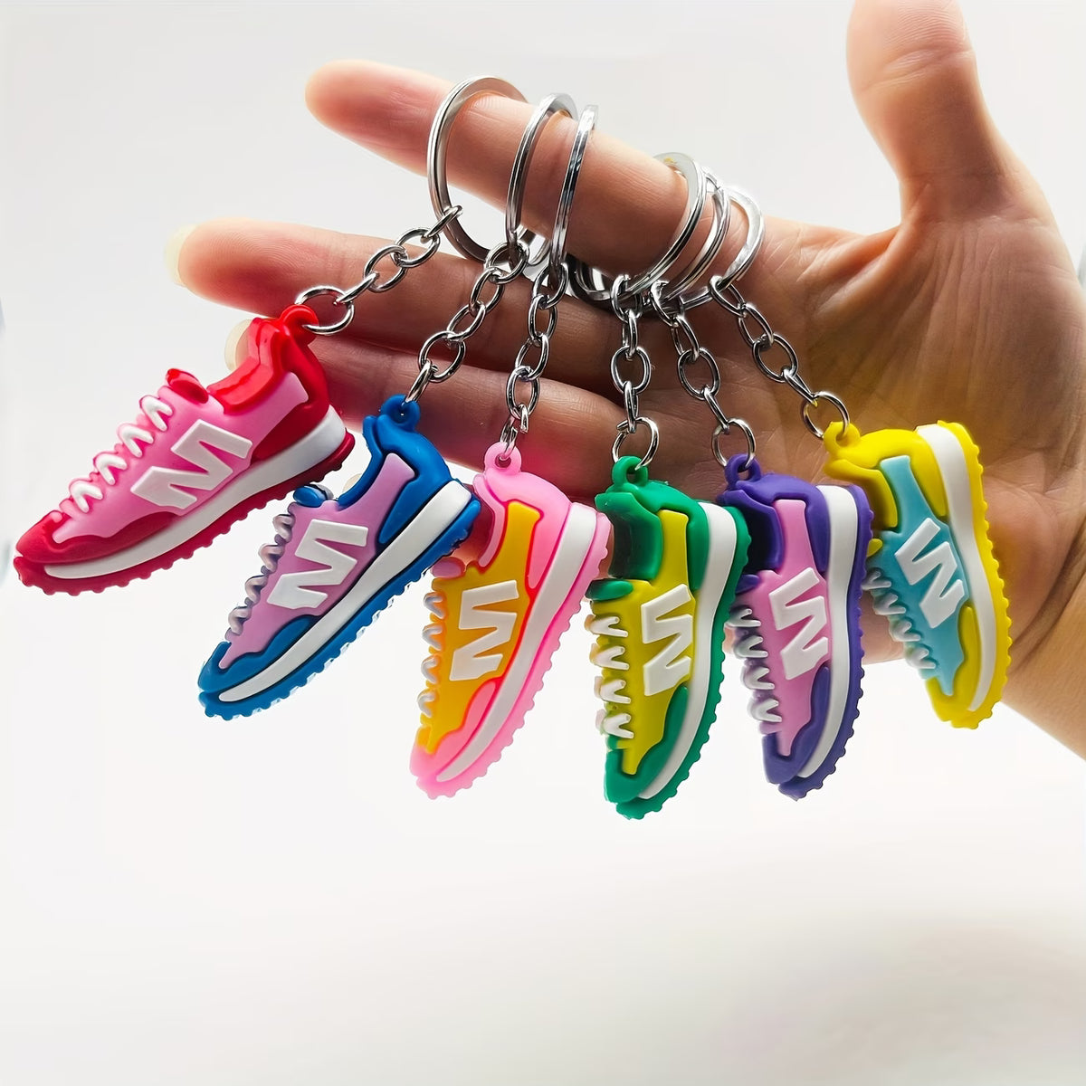elektroniktrade Mini-Sneaker Schlüsselanhänger Schuhe ca. 5cm elektroniktrade Switzerland